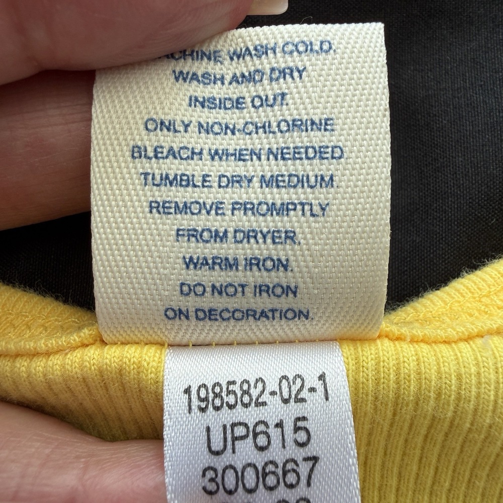 VTG Y2K Old Navy Womens Embroidered Strawberry Ribbed Lace Up Tank Size M Yellow - Picture 13 of 13